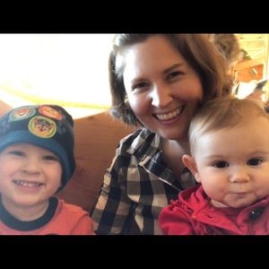 Meet your Posher, Holly